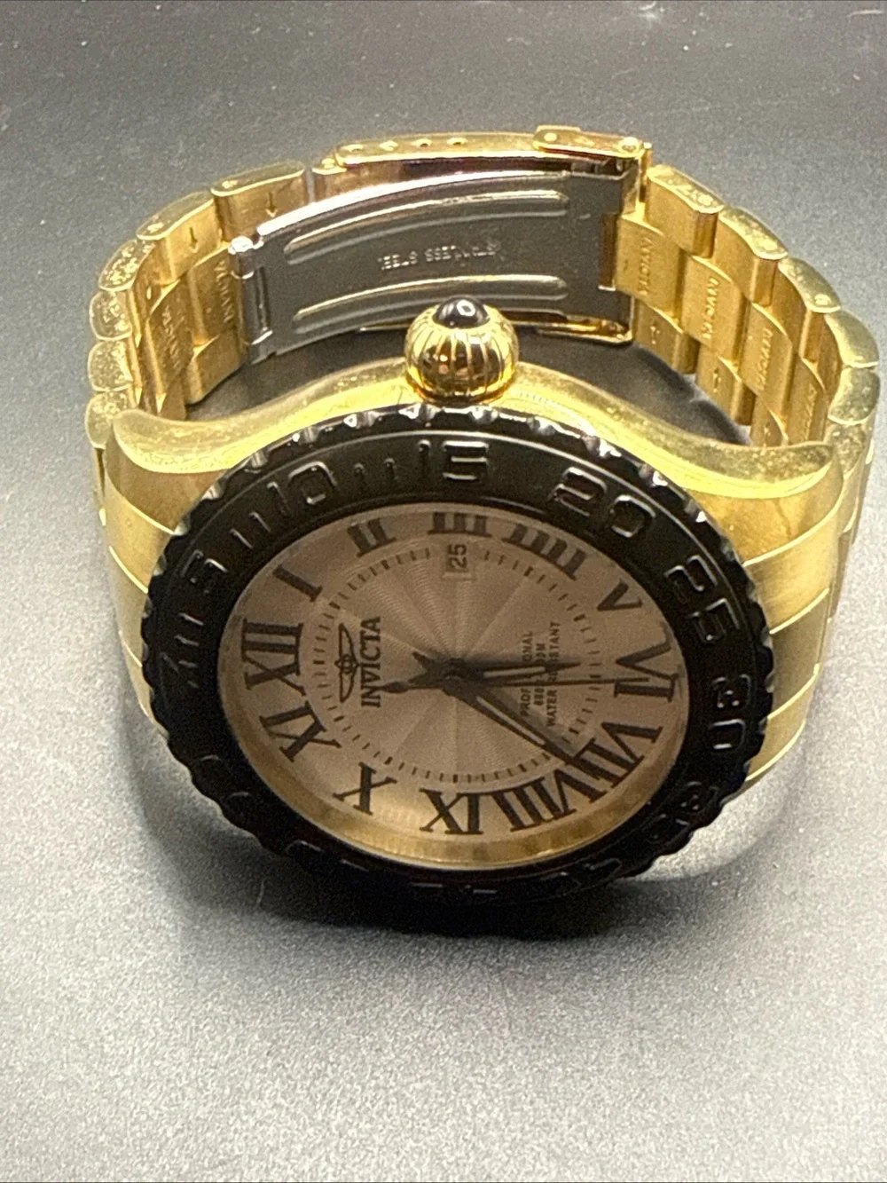 Invicta Gold Tone Watch Invicta Pro Diver model 14538  New Battery